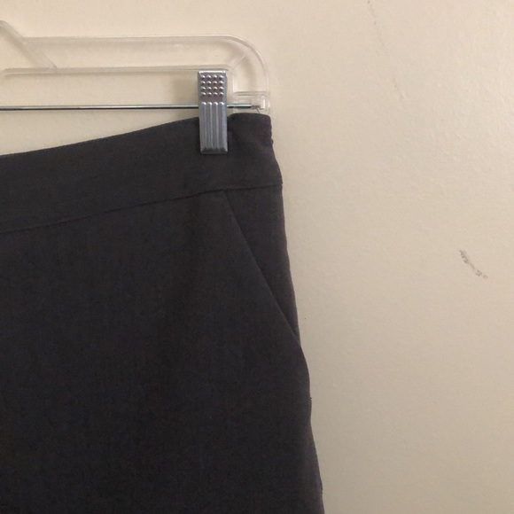 EUC Loft gray scalloped hem skirt - Picture 2 of 3